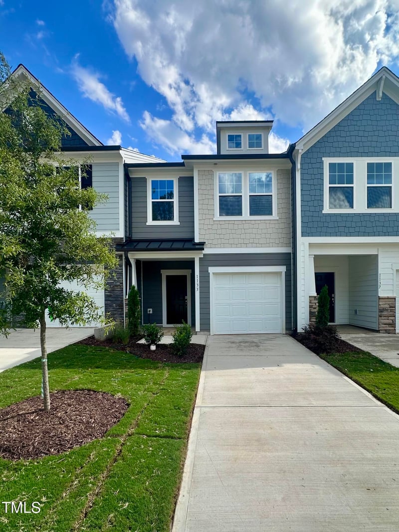 1133 Tembrook Dr, Mebane, NC 27302