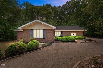 1134 Deerfoot Trl, Sanford, NC 27332