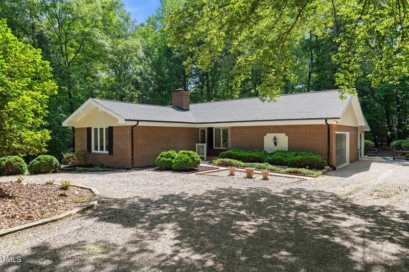 1134 Deerfoot Trl, Sanford, NC 27332