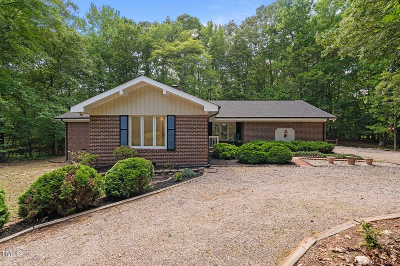 1134 Deerfoot Trl, Sanford, NC 27332