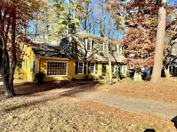 1134 Manchester Dr, Cary, NC 27511