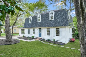 1134 Manchester Dr, Cary, NC 27511