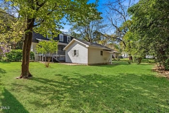 1134 Manchester Dr, Cary, NC 27511