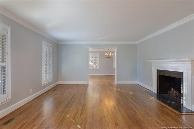 1134 Offshore Dr, Fayetteville, NC 28305