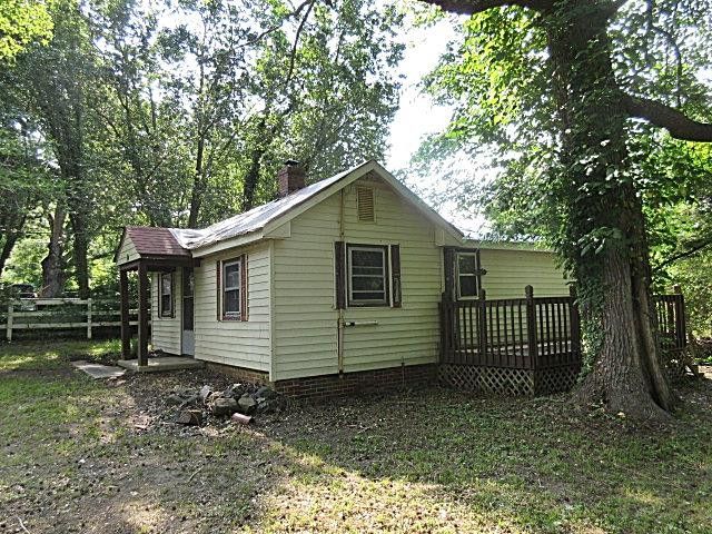 1134 Thompson Rd, Durham, NC 27704