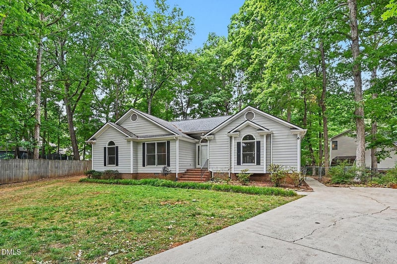 1135 Cedar Ridge Dr, Mebane, NC 27302