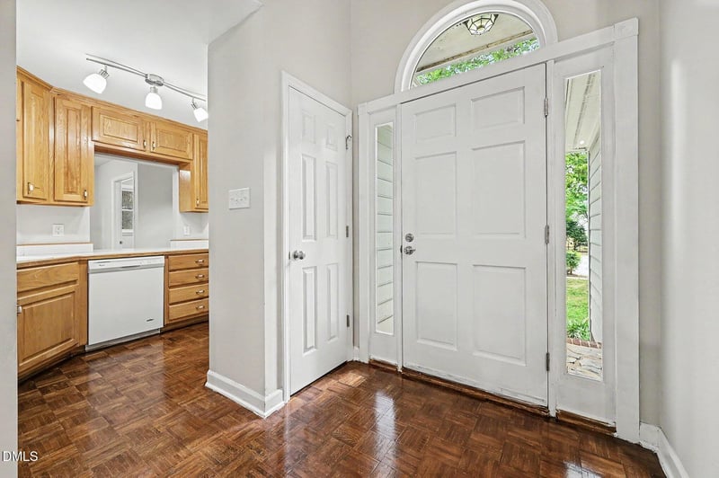 1135 Cedar Ridge Dr, Mebane, NC 27302