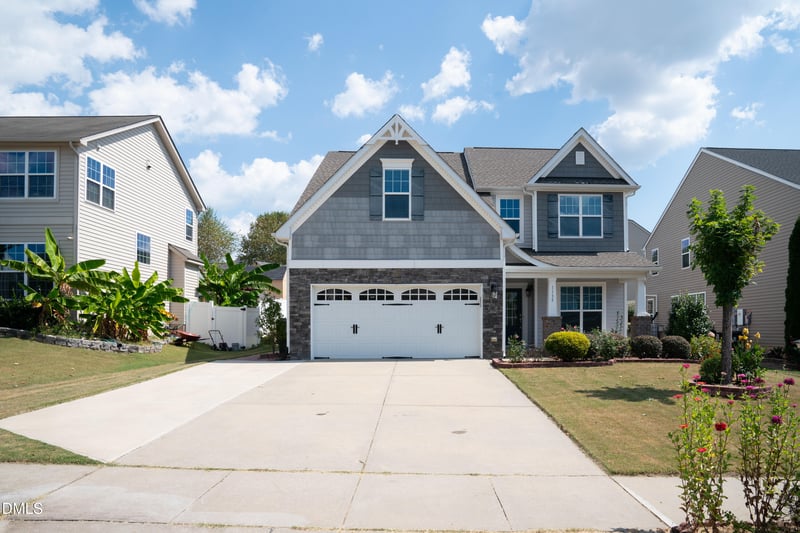 1135 Forest Willow Ln, Morrisville, NC 27560