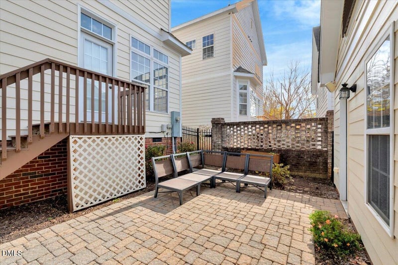 1135 Harp St, Raleigh, NC 27604