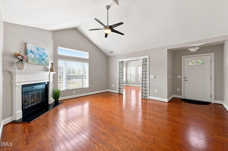 1136 Blue Bird Ln, Wake Forest, NC 27587