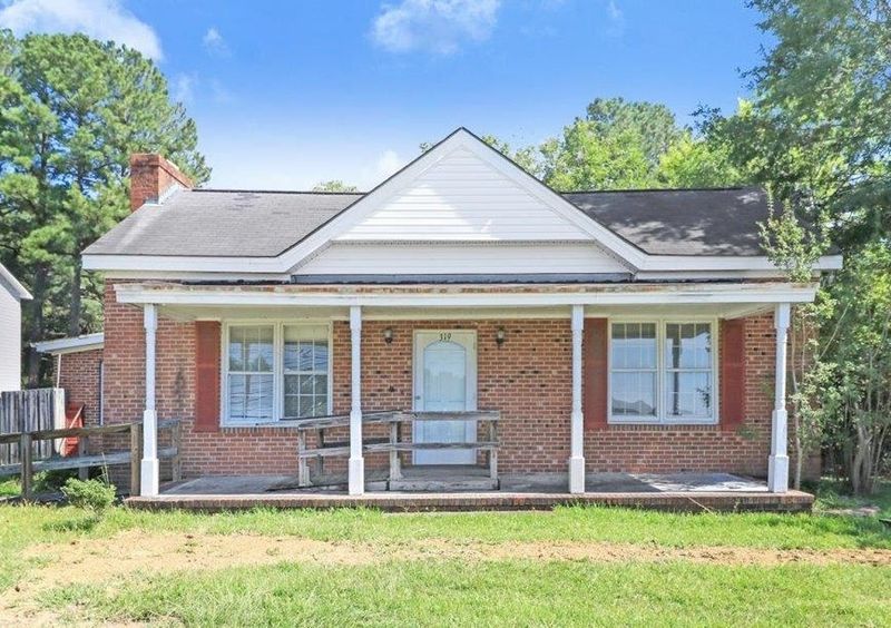 1136 Buffalo Rd, Smithfield, NC 27577