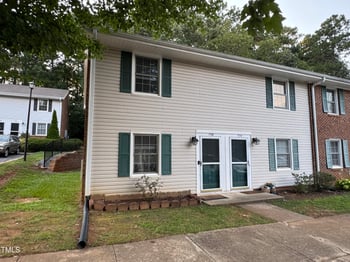 1136 Nottingham Cir, Cary, NC 27511