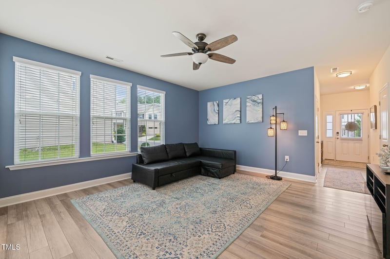 1137 Amber Shadow Dr, Durham, NC 27703