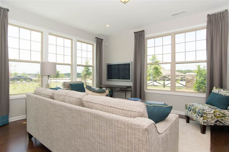 1137 Apogee Dr, Durham, NC 27713