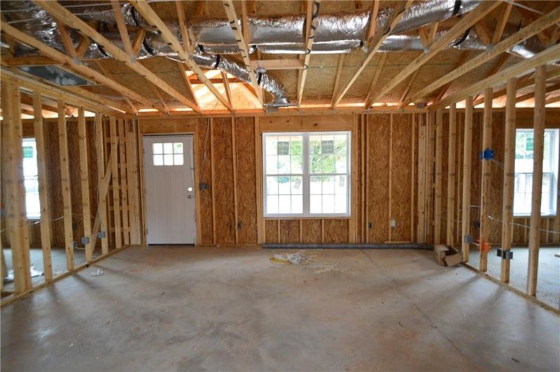 1137 Apple St, Burlington, NC 27217