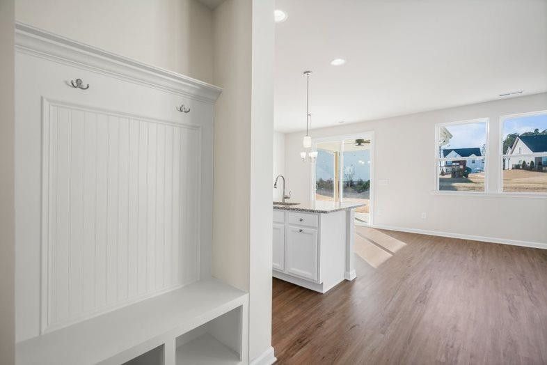 1137 Garrow Dr, Fuquay Varina, NC 27504