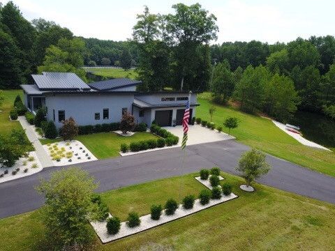 1137 Linden Crest Rd, Raleigh, NC 27603
