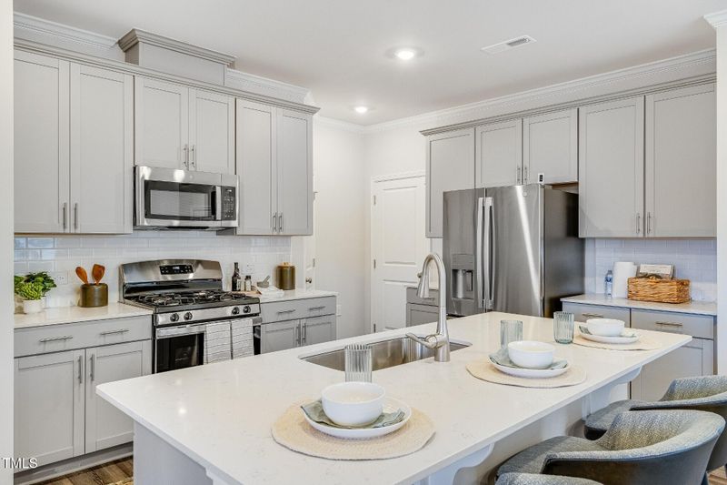1139 Atterlee Ln, Graham, NC 27253