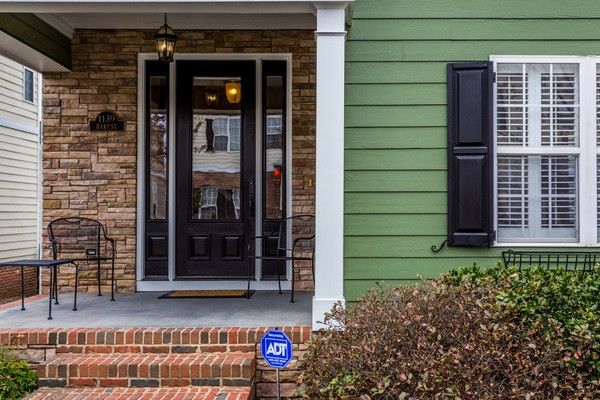 1139 Harp St, Raleigh, NC 27604