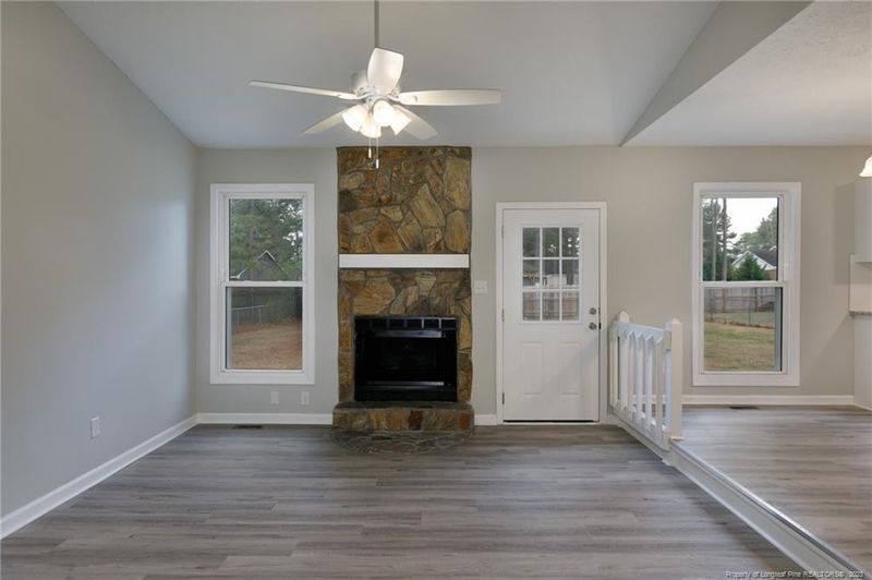 1139 Hoke Loop Rd, Fayetteville, NC 28314
