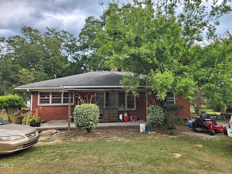 1139 Stockyard Rd, Lillington, NC 27546