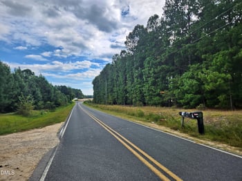 1139 Stockyard Rd, Lillington, NC 27546
