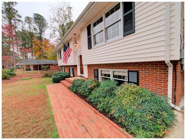 114 Avery Cir, Cary, NC 27511