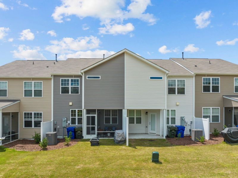114 Bedivere Ln, Durham, NC 27703