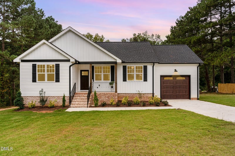 114 Brentwood Cir, Angier, NC 27501