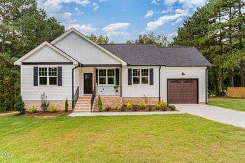 114 Brentwood Cir, Angier, NC 27501