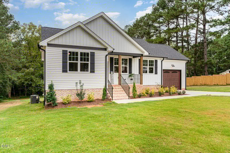 114 Brentwood Cir, Angier, NC 27501