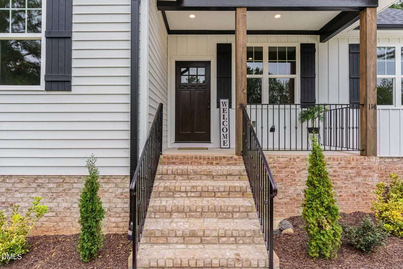 114 Brentwood Cir, Angier, NC 27501