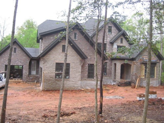 114 Calm Winds Ct, Chapel Hill, NC 27519