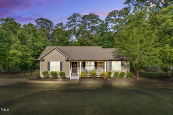 114 Cherryhill Dr, Four Oaks, NC 27524