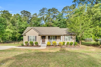 114 Cherryhill Dr, Four Oaks, NC 27524