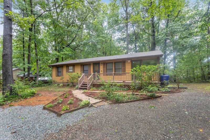 114 Cheshire Dr, Hillsborough, NC 27278