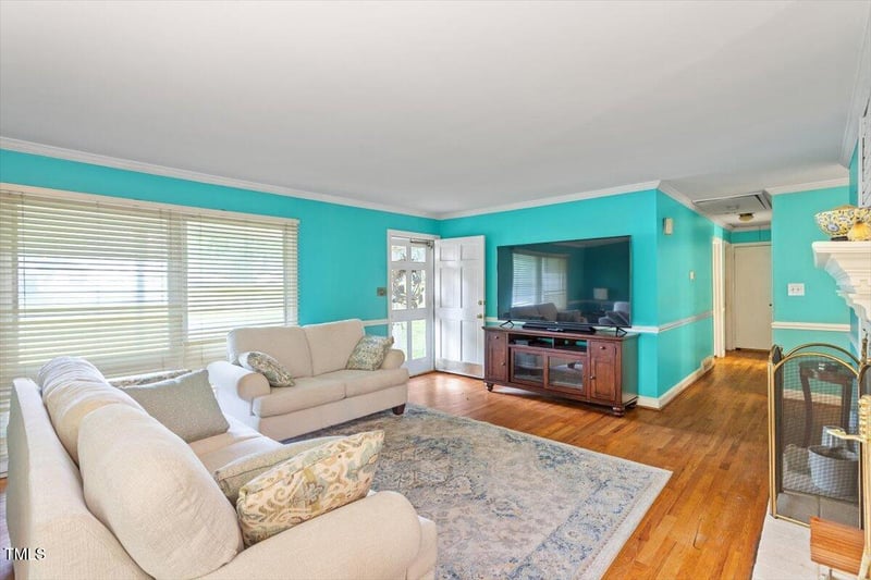 114 Clarendon Crescent, Raleigh, NC 27610