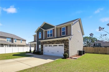 114 Cloverwood Ln, Raeford, NC 28376