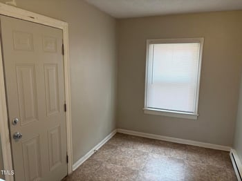 114 Club Blvd, Durham, NC 27704