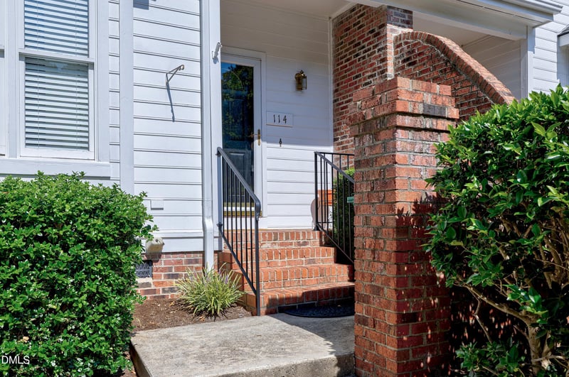 114 Colchis Ct, Cary, NC 27513