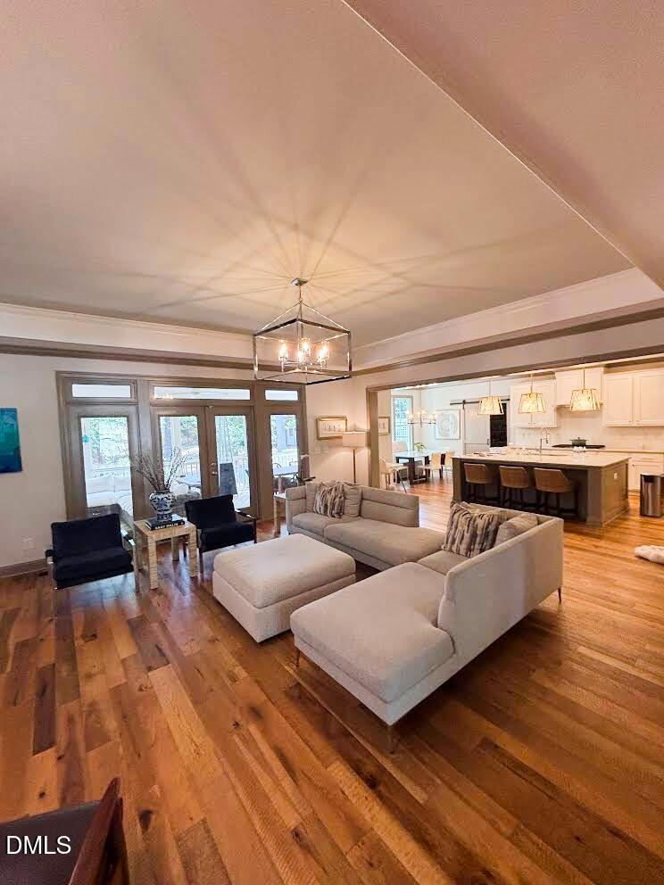 114 Crestview Rd, Raleigh, NC 27609