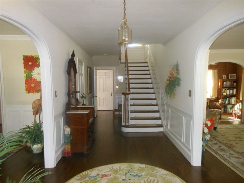 114 Crestwood Dr, Roxboro, NC 27573