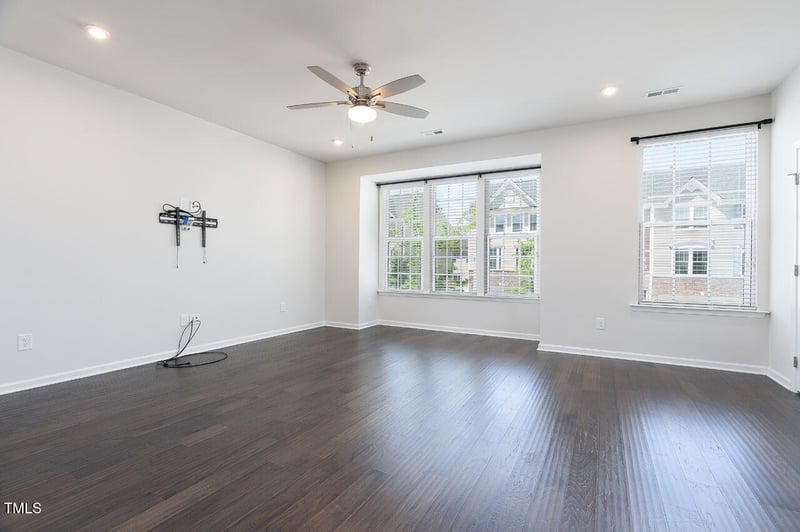 114 Cross Country Way, Durham, NC 27703