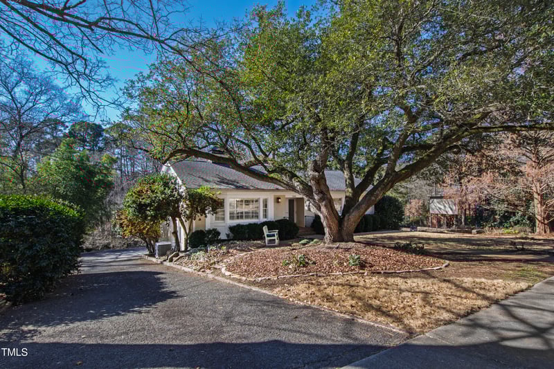 114 Drewry Ln, Raleigh, NC 27609