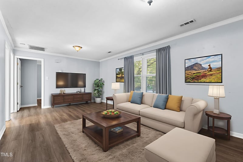 114 Drummond Pl, Cary, NC 27511