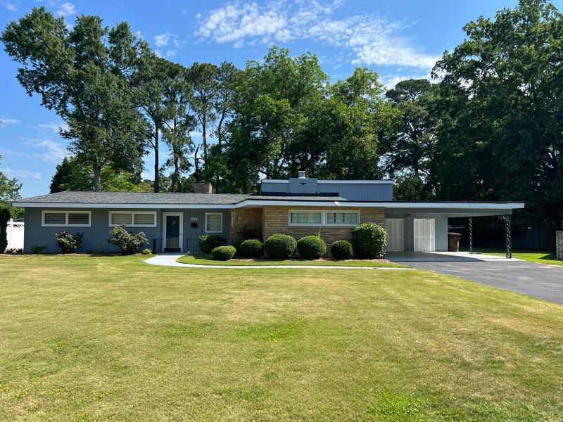 114 Fairfield Cir, Dunn, NC 28334