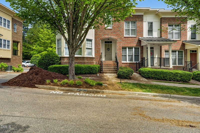 114 Finsbury St, Durham, NC 27703