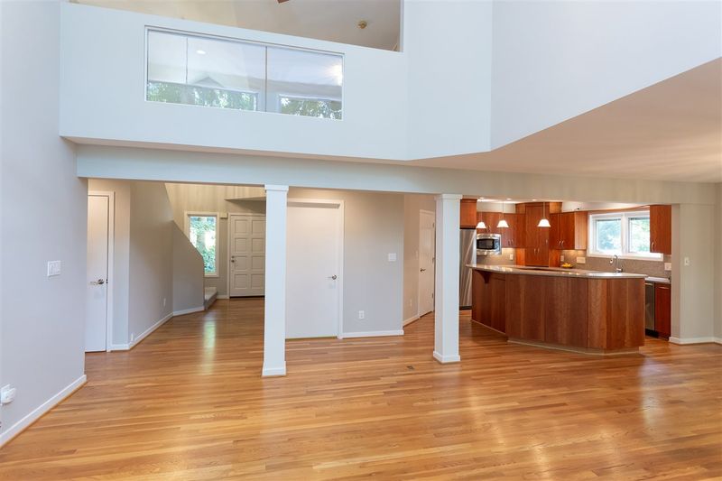 114 Fox Briar Ln, Cary, NC 27518