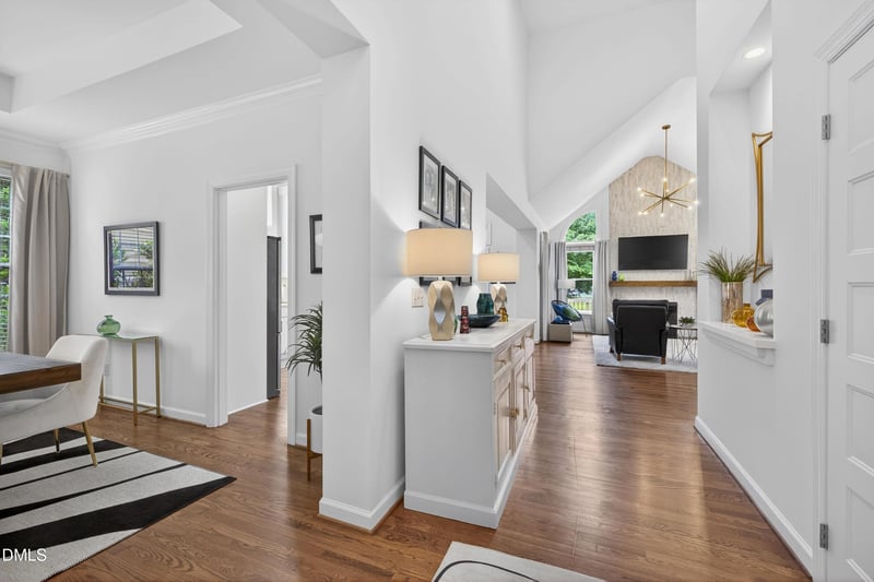 114 Frehold Ct, Cary, NC 27519