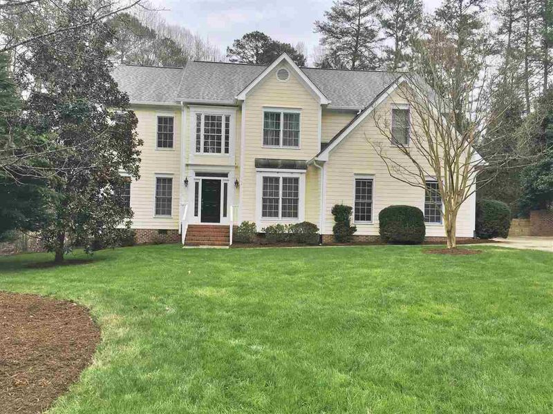 114 Garden Gate Dr, Chapel Hill, NC 27516